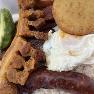 Bandeja Paisa