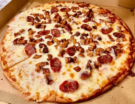 Colombia Pizza.